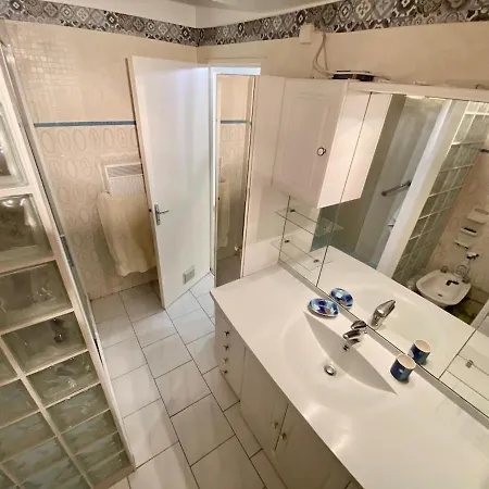 Le Cocon D'hyeres * Ιέρ